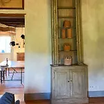 Historic Ensemble Near Florence In Tuscany Vakantiehuis Pescia