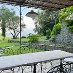 Historic Ensemble Near Florence In Tuscany Vakantiehuis