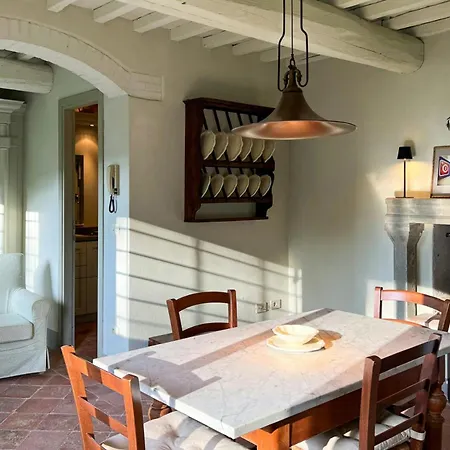 Casa vacanze Historic Ensemble Near Florence In Tuscany
