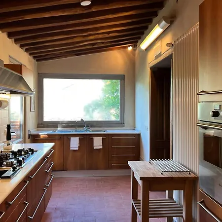 Historic Ensemble Near Florence In Tuscany Casa vacanze